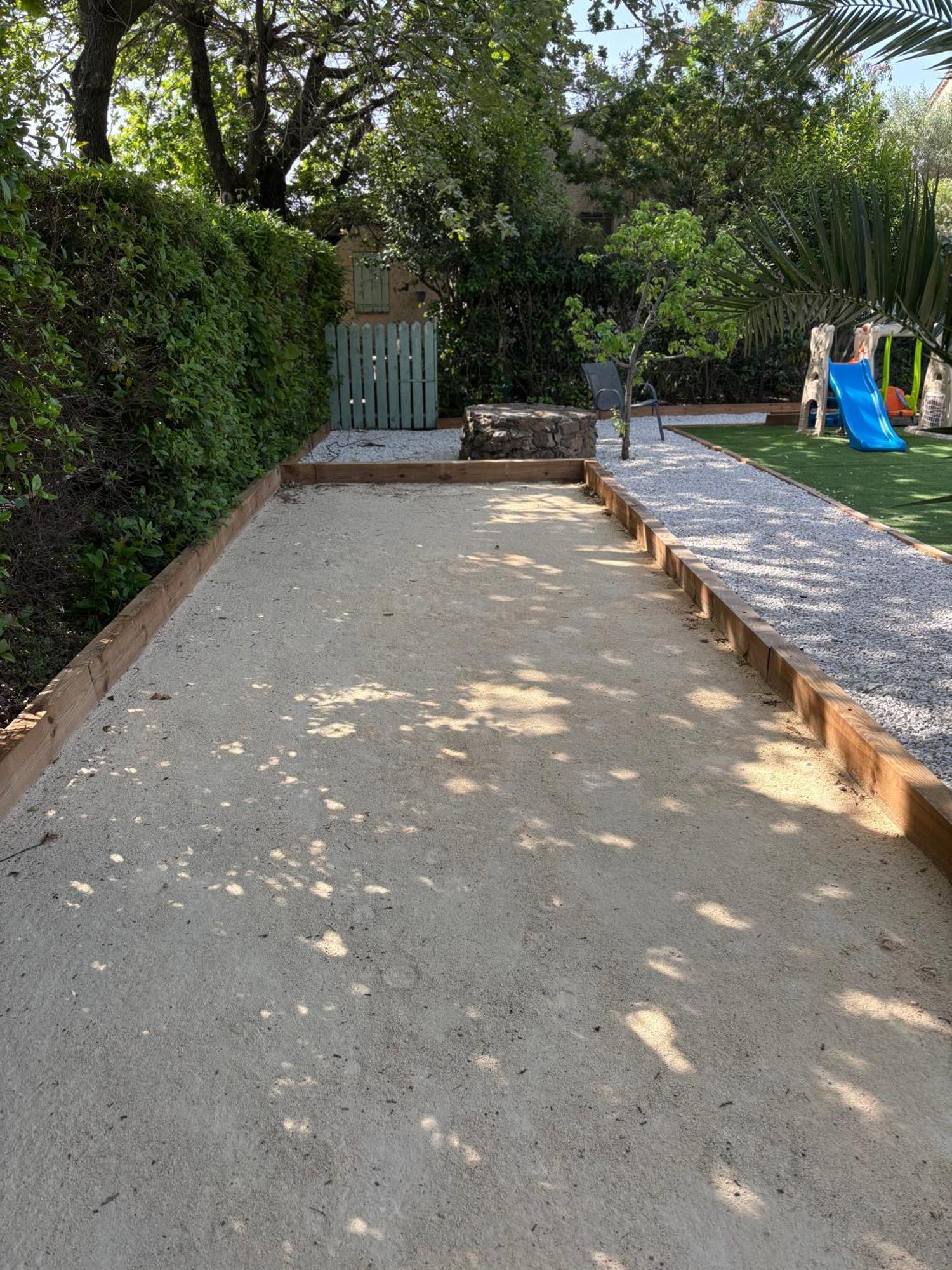 La Cigaliere 1 Charmant T1 Bis Avec Terrasse Dans Villa Sollies-Ville Exterior foto